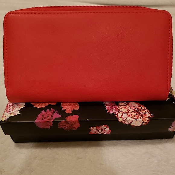 Christian Siriano wallet/purse - Picture 2 of 2